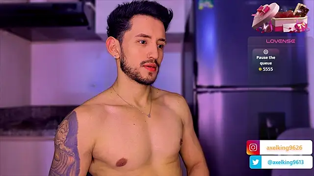 Snapshot of AxelKing1326 chatting on February 14, 2026, 10:10 pm AxelKing1326 online show from February 14, 2026, 10:10 pm