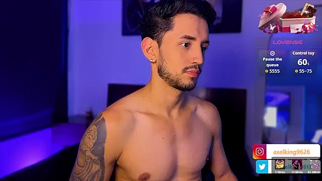 Snapshot of AxelKing1326 chatting on February 12, 2026, 10:42 pm AxelKing1326 online show from February 12, 2026, 10:42 pm