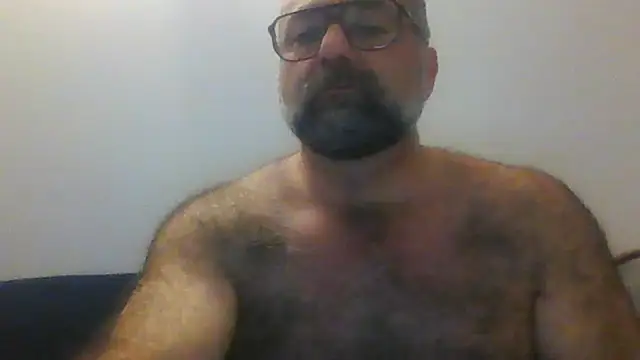chainjulious online show from May 12, 2026, 11:16 am