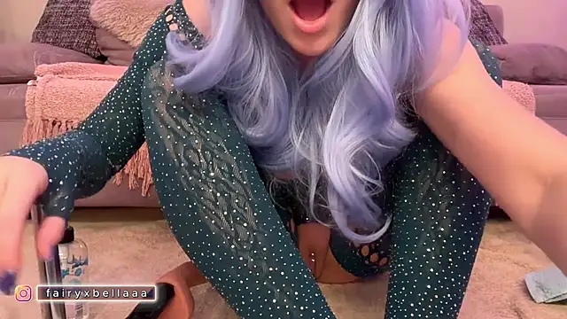 xxbabyxgiiirlxx online show from February 9, 2026, 7:23 pm