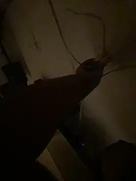 DayanaWood online show from December 15, 2025, 1:11 am