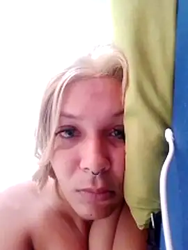 transgirl26 online show from March 11, 2026, 6:02 pm