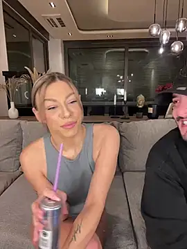 Snapshot of SexOnMyLvL chatting on February 10, 2025, 10:19 pm SexOnMyLvL online show from February 10, 2025, 10:19 pm