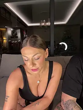 Snapshot of SexOnMyLvL chatting on November 17, 2025, 9:08 pm SexOnMyLvL online show from November 17, 2025, 9:08 pm