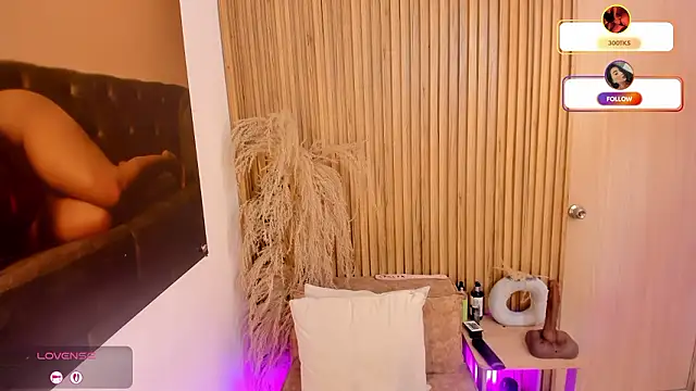 Snapshot of sofhiaa_adaams chatting on March 3, 2026, 10:39 pm sofhiaa adaams online show from March 3, 2026, 10:39 pm