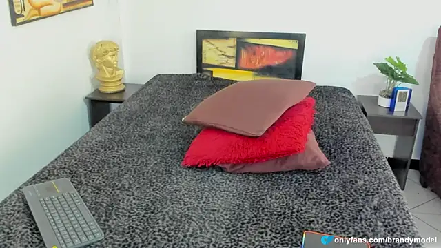 abby jose online show from March 18, 2025, 8:26 pm