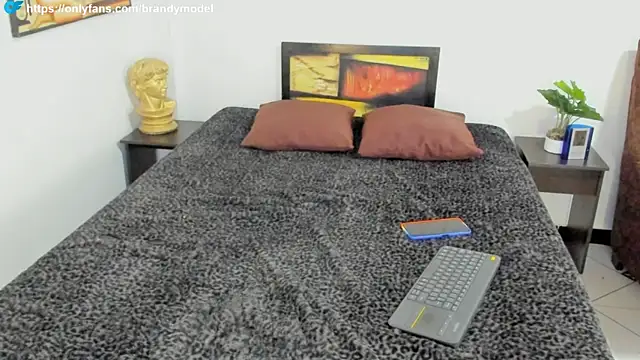 abby jose online show from March 18, 2025, 5:23 pm