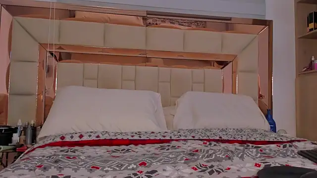 violetta-brown1 online show from February 6, 2025, 4:10 am