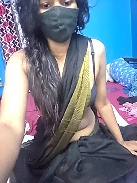 Snapshot of Triha_18 chatting on February 24, 2026, 3:24 pm Triha 18 online show from February 24, 2026, 3:24 pm