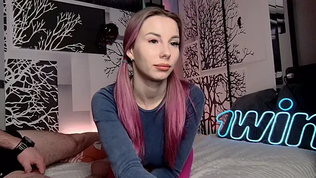 Snapshot of niki7377 chatting on February 9, 2025, 7:37 am niki7377 online show from February 9, 2025, 7:37 am