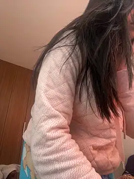 Snapshot of Juana19 chatting on November 22, 2025, 1:10 pm Juana19 online show from November 22, 2025, 1:10 pm