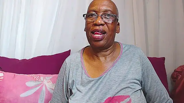 Snapshot of Freakyassnwildx chatting on December 20, 2025, 8:22 pm Freakyassnwildx online show from December 20, 2025, 8:22 pm