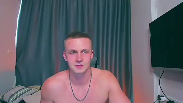 Snapshot of Samuel_Andrew chatting on March 12, 2025, 8:08 am Samuel Andrew online show from March 12, 2025, 8:08 am