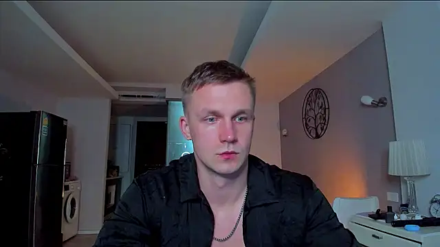 Samuel Andrew online show from June 25, 2026, 5:05 am