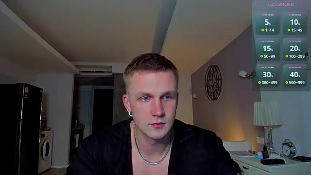 Samuel Andrew online show from May 31, 2026, 12:22 pm