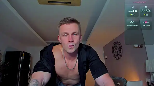 Samuel Andrew online show from May 12, 2026, 5:04 am