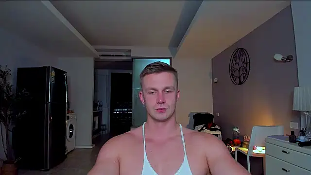 Samuel Andrew online show from June 16, 2026, 3:17 am