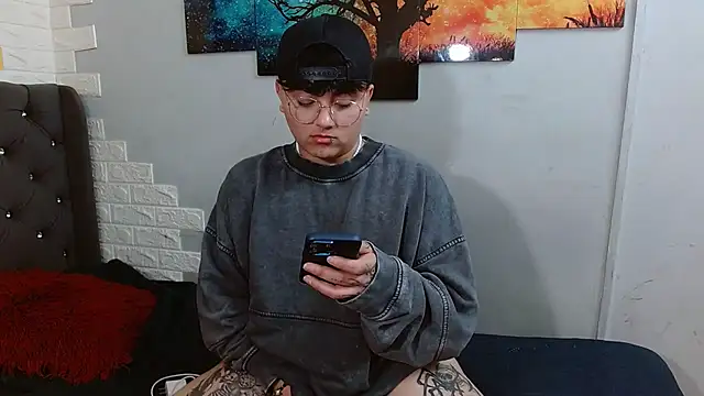 isabeautyx19 online show from January 7, 2026, 3:17 pm