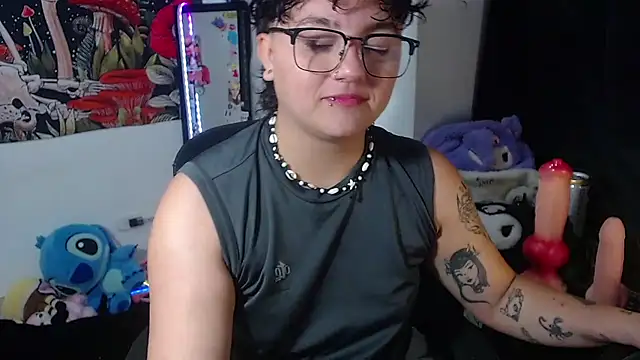 Snapshot of isabeautyx19 chatting on June 22, 2026, 3:12 am isabeautyx19 online show from June 22, 2026, 3:12 am