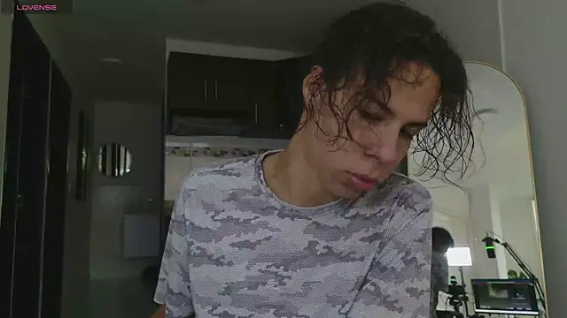 grey   27 online show from April 14, 2026, 11:26 am