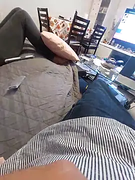 mia69x online show from October 17, 2025, 7:59 pm