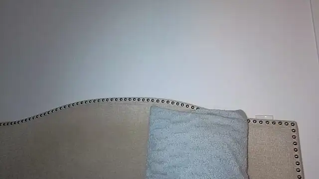 xoxcatt online show from January 13, 2026, 5:00 am