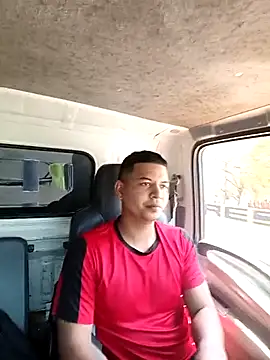 yoryisexi online show from March 11, 2026, 4:12 pm