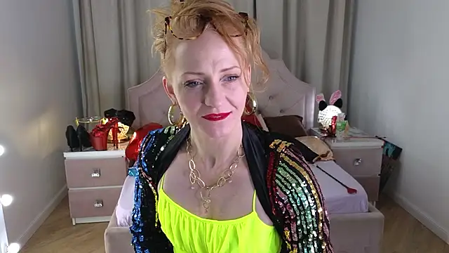 SquirtyAlisa online show from February 16, 2026, 11:42 am