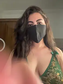 Hot-Sarah-arab online show from May 12, 2026, 10:38 pm