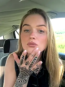 Goldloeckchen159 online show from March 19, 2025, 3:40 pm