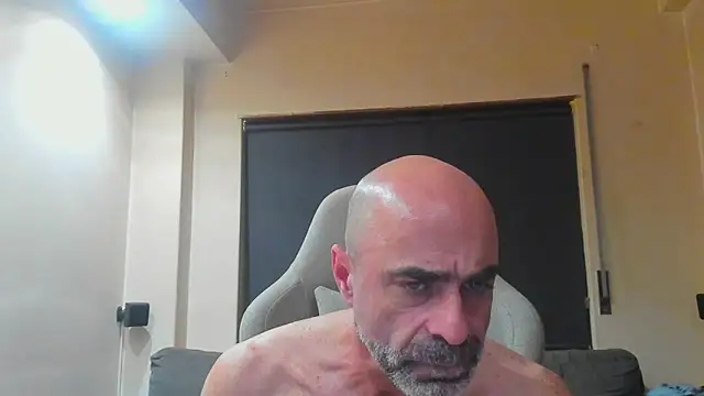 Bicopflirt online show from April 28, 2026, 1:15 am