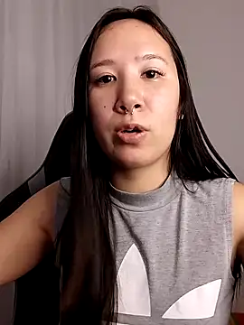 Japabaixinha online show from February 17, 2025, 3:58 am