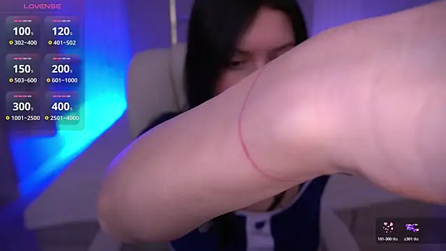 MilaSecrett online show from October 30, 2025, 2:04 pm