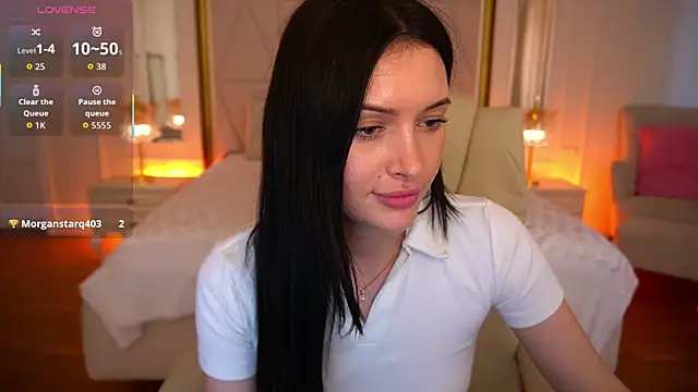 Snapshot of MilaSecrett chatting on May 22, 2026, 1:20 pm MilaSecrett online show from May 22, 2026, 1:20 pm