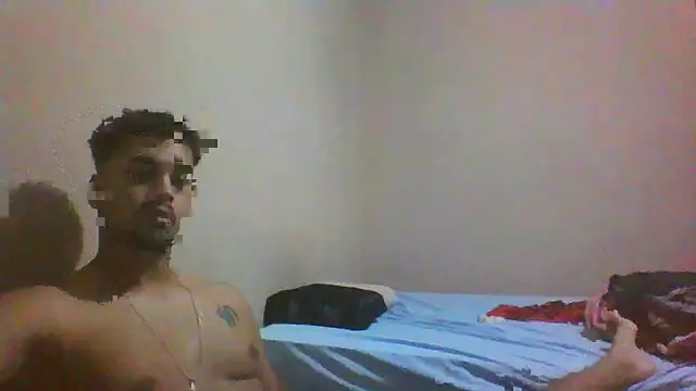 Snapshot of Xcumshot33 chatting on December 15, 2025, 1:22 am Xcumshot33 online show from December 15, 2025, 1:22 am