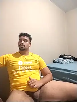 Snapshot of Xcumshot33 chatting on October 24, 2025, 10:53 pm Xcumshot33 online show from October 24, 2025, 10:53 pm