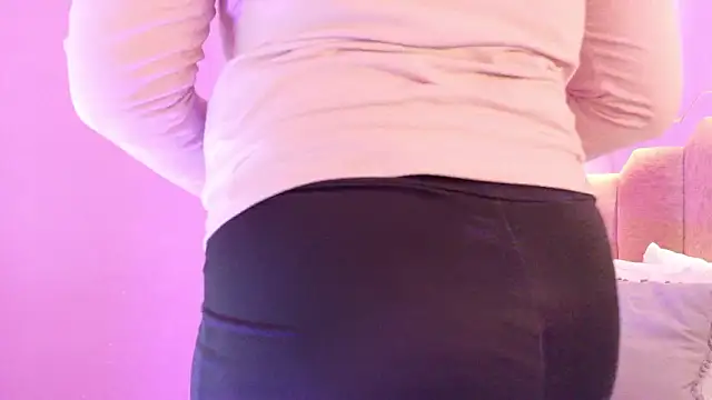 LoveQueen2 online show from March 4, 2026, 11:51 am