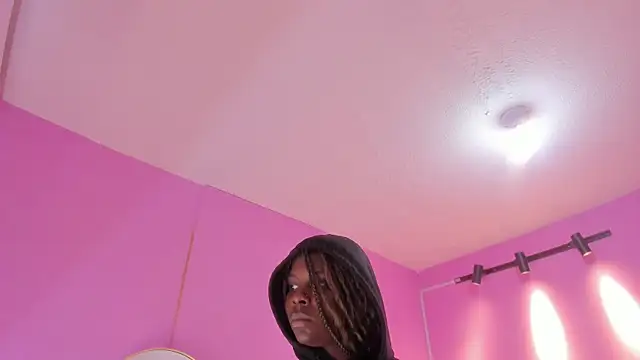 LoveQueen2 online show from January 9, 2026, 11:50 am