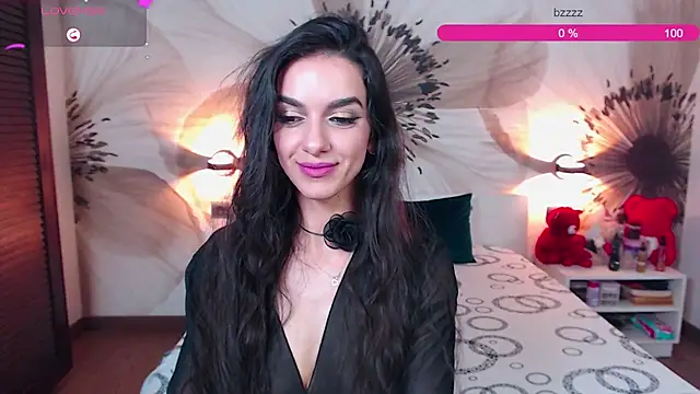 KatherineBisou online show from March 25, 2026, 8:52 pm