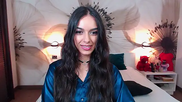 KatherineBisou online show from October 2, 2025, 6:22 pm