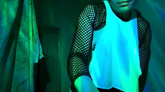CloudyBoy Toy online show from February 24, 2025, 7:33 am