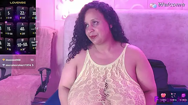 Snapshot of Danielaa_a chatting on February 11, 2026, 12:54 am Danielaa a online show from February 11, 2026, 12:54 am