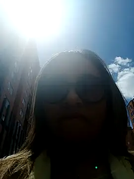 Snapshot of Afroditecash chatting on February 9, 2026, 6:17 pm Afroditecash online show from February 9, 2026, 6:17 pm