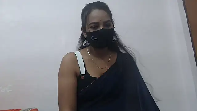 wildbabes online show from October 15, 2025, 3:42 pm