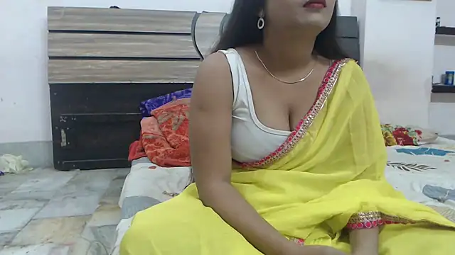 wildbabes online show from November 24, 2025, 6:19 pm