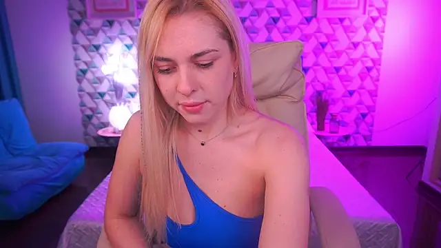 ArishkaLulu online show from April 2, 2026, 6:20 am