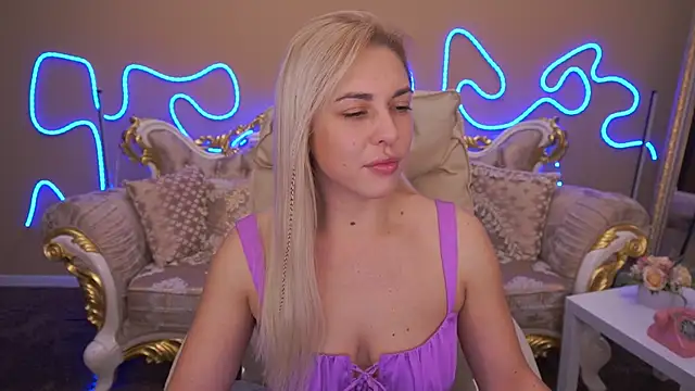 ArishkaLulu online show from October 16, 2025, 5:59 am