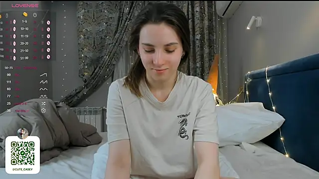 Snapshot of DonnaBurkee chatting on March 22, 2025, 10:26 pm DonnaBurkee online show from March 22, 2025, 10:26 pm