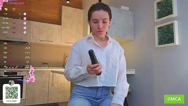 DonnaBurkee online show from October 12, 2025, 4:03 am