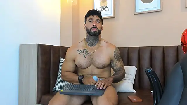 naugthy dominant online show from February 10, 2025, 4:41 am